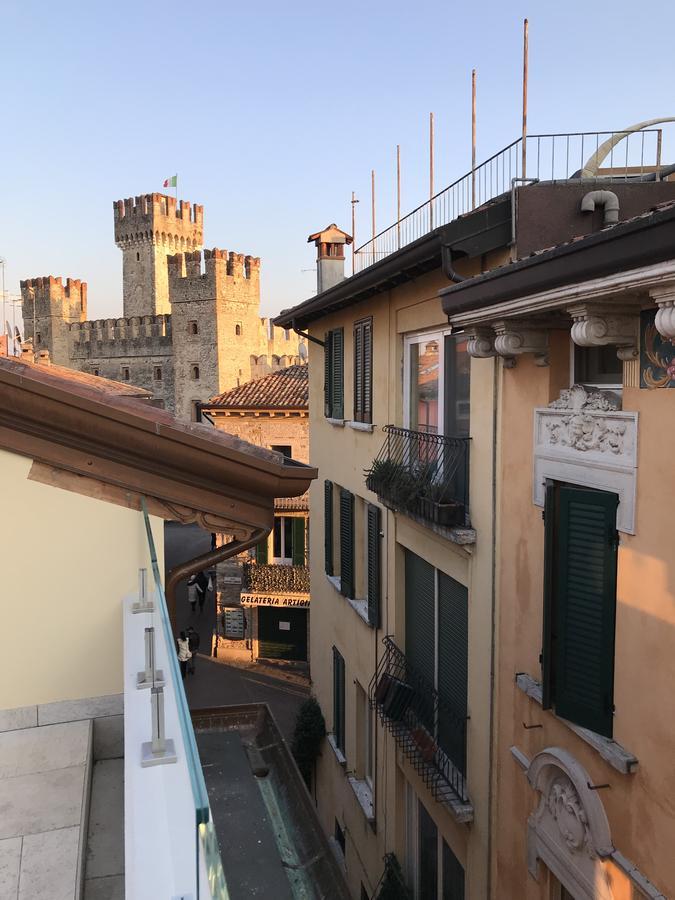 Crocus Apartments Sirmione Exteriér fotografie